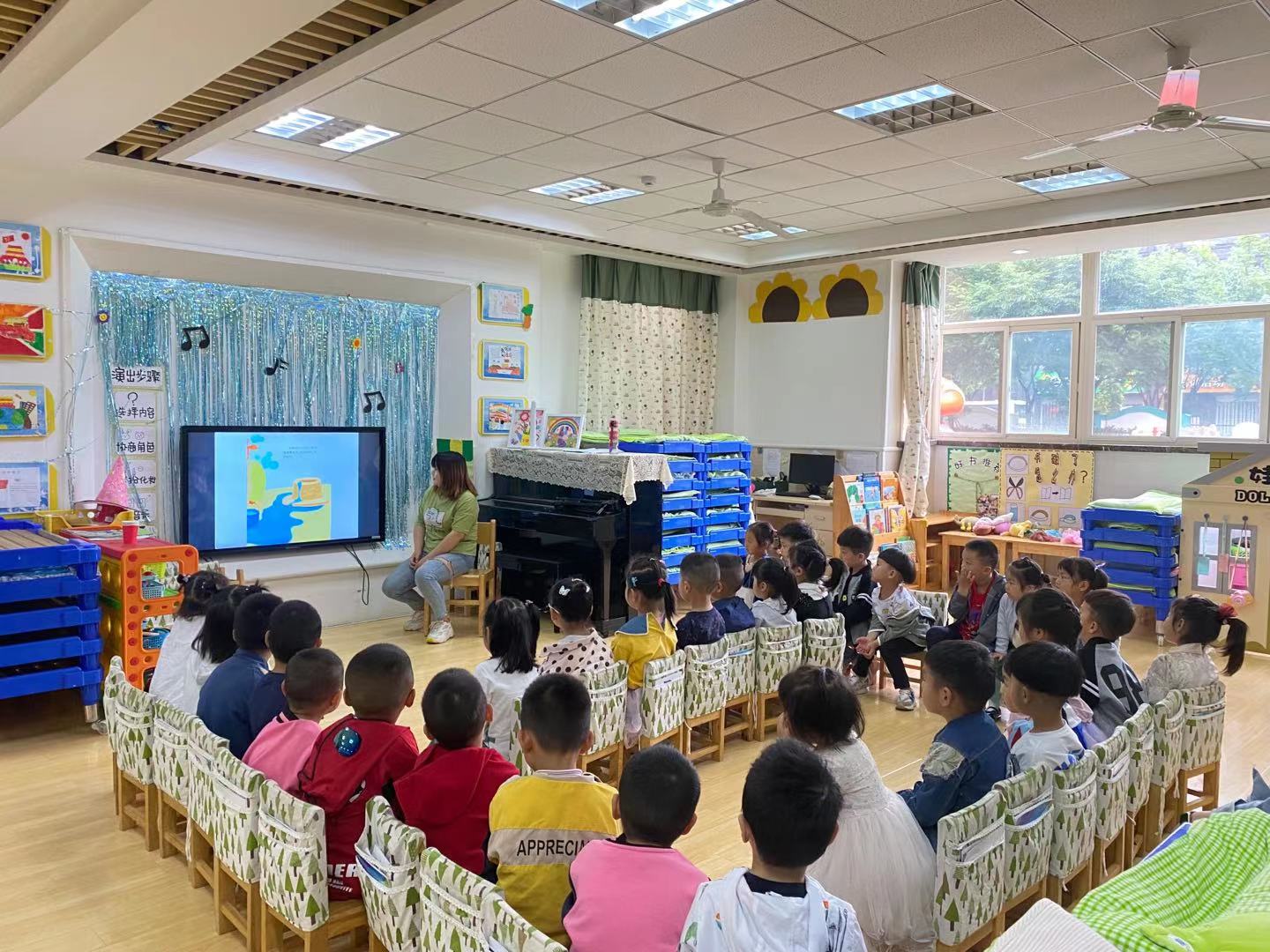 园区动态_html_m352ec975.jpg