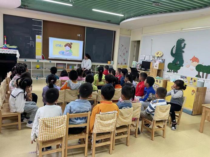20220502新城语言组教学_html_m2999830c.jpg
