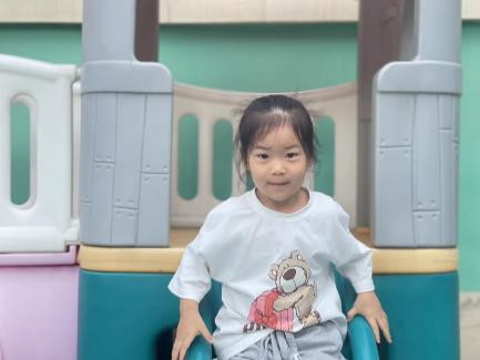 【生活燕幼·年级组动态】下庙分园：“大带小，乐成长”——小班幼儿成长纪实_html_m1a2f8bf9.jpg