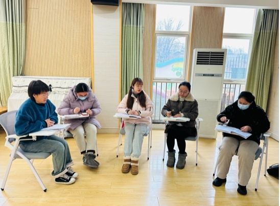 20240531【生活燕幼·园区动态】下庙分园：“用心倾听 相伴成长”——“一对一倾听”系列活动_html_m78103aef.jpg