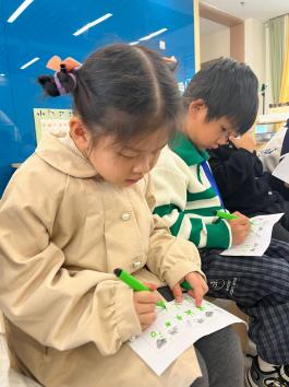 【生活燕幼&middot;教科研动态】 潜心教研　共促成长——科学组公开课教研活动_html_m51eb2762.jpg