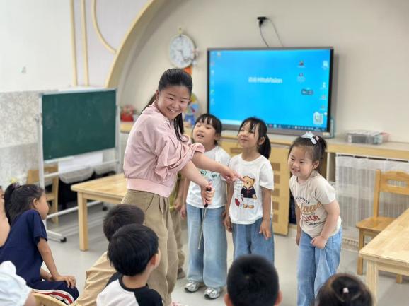20250514  【生活燕幼·园区动态】以“督”为标，以“导”为力——记五月督导检查_html_ma56839f.jpg