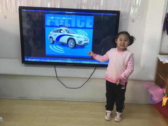 202110  下庙小班年级组资源团新闻稿_html_4c7c4c48.jpg