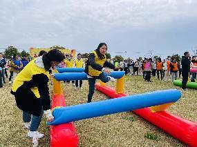 “赴一场春天的约会”——燕子矶幼儿园教职工工会活动555_html_m6a492a1f.jpg