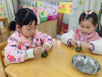 2023.04小一班 清明节活动新闻稿_html_78b1a808.jpg