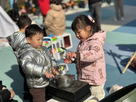 20231201 【生活燕幼·园区动态】燕鸣苑分园：冬日有约 伴“幼”成长——家长半日开放活动_html_d9cbedc.jpg