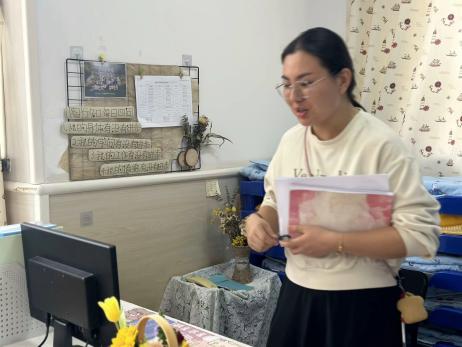 【生活燕幼·园区动态】下庙分园：方寸之地显思想，润物无声育童心——“行知思想”办公室文化评比_html_m562ef788.jpg