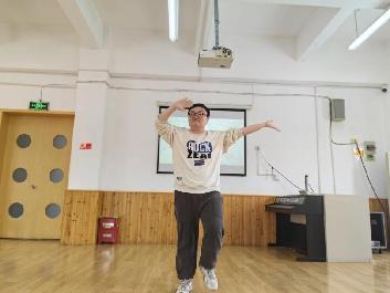 【生活燕幼·园区动态】燕幼中心园“舞韵育人  展现风采”——教师舞蹈技能评比活动_html_m6a57333a.jpg