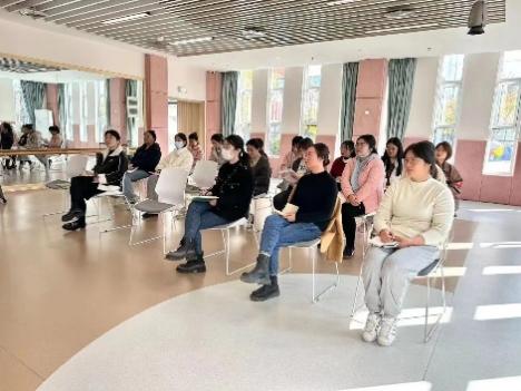 20231121  【生活燕幼·教科研动态】“劳动教育显特色 分享交流促思考”——劳动教育学习分享_html_m1e806adf.jpg