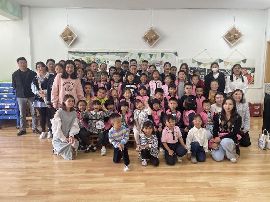 2023.5.12燕幼中心园“亲亲母亲节  妈妈我爱你”母亲节活动_html_6b6aa4bb.jpg