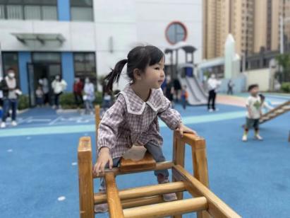 20230518 【生活燕幼·园区动态】燕鸣苑分园：夏日有约 伴“幼”成长——家长半日活动_html_5dca8f9b.jpg
