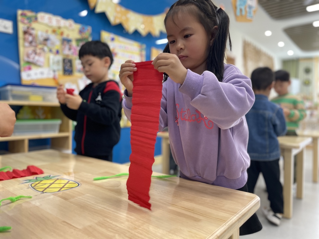 20230511 【生活燕幼·园区动态】燕鸣苑分园：以爱为言 感恩有你——母亲节活动_html_m1e9d8f27.jpg