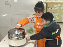 2024105【生活燕幼·园区动态】“别样小寒，童心向暖”——舌尖上的节气之小寒_html_1d9139af.png