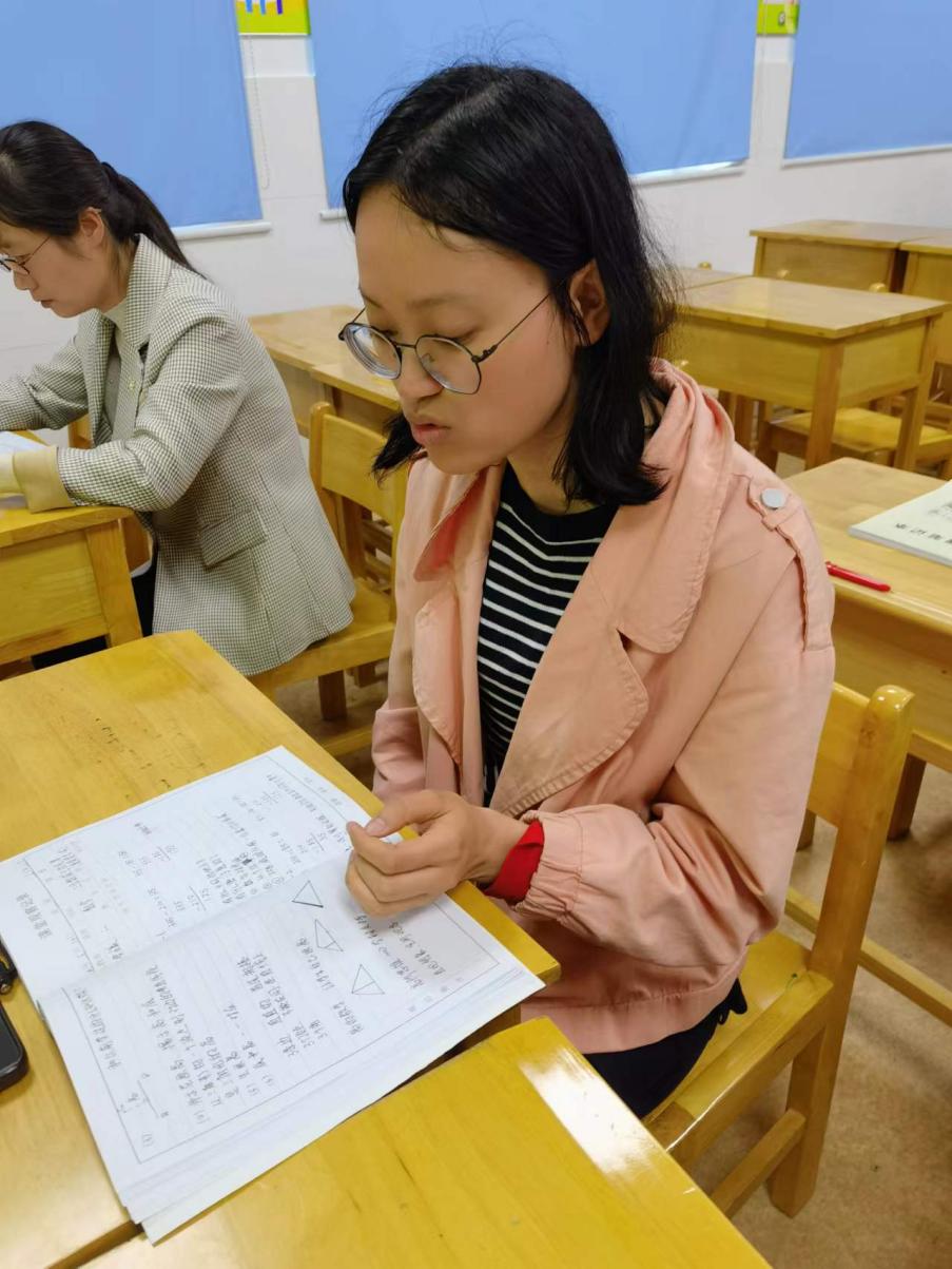 【养正颐小·教学】以问题驱动课堂，促高阶思维发展_html_3cfa7564.jpg