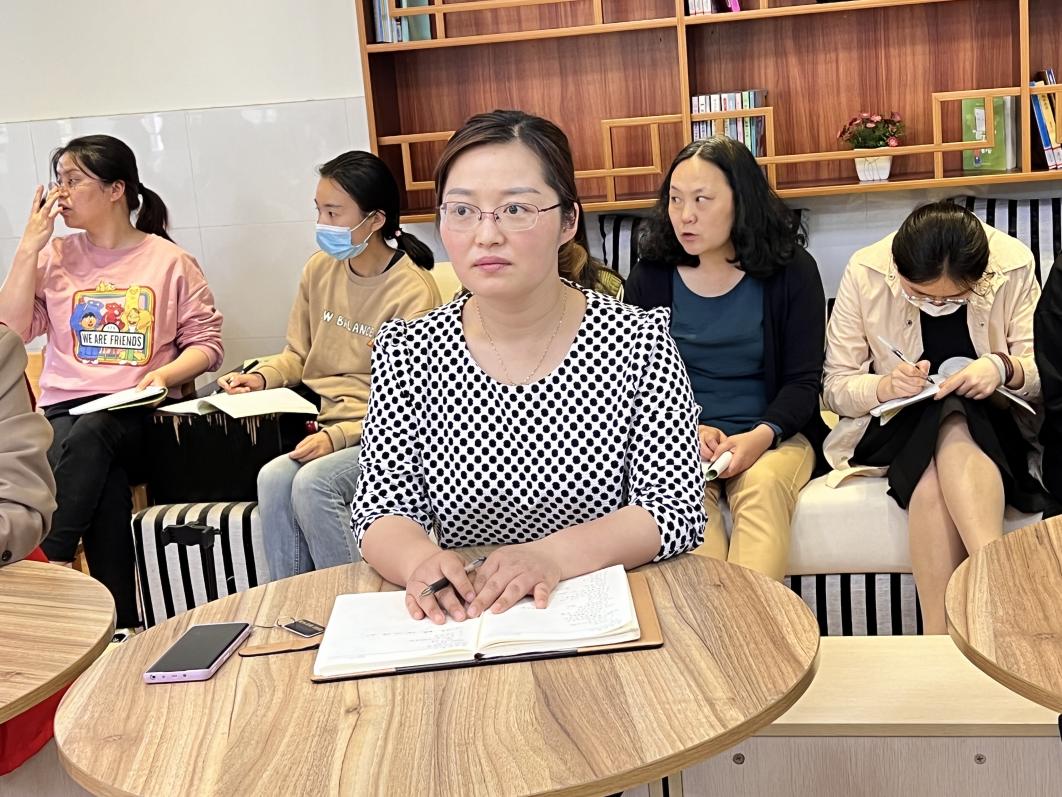 以研修促提升，做有为班主任_html_m32b62052.jpg