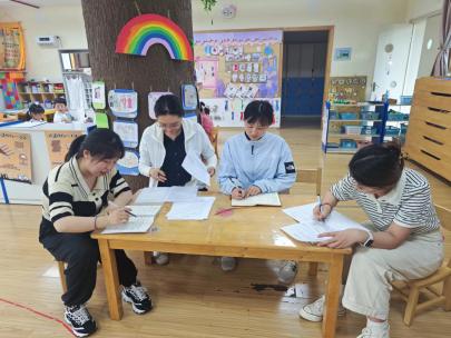 绘本润心田，教研促成长—仙实幼语言教研组活动_html_m463069c1.jpg
