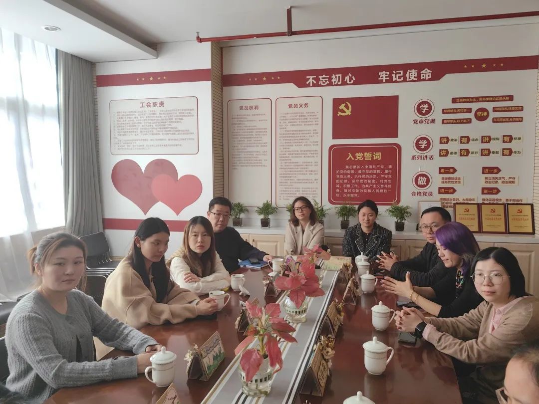 临时_html_62dc8c4.jpg