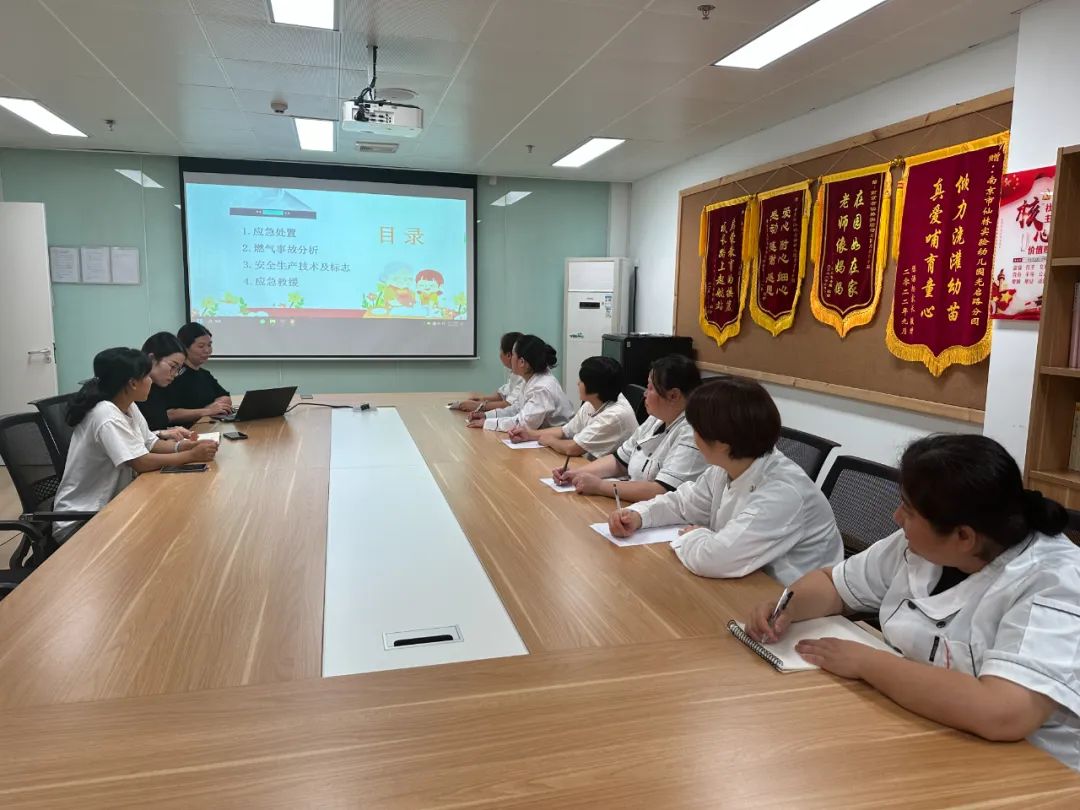 临时_html_145f25d1.jpg
