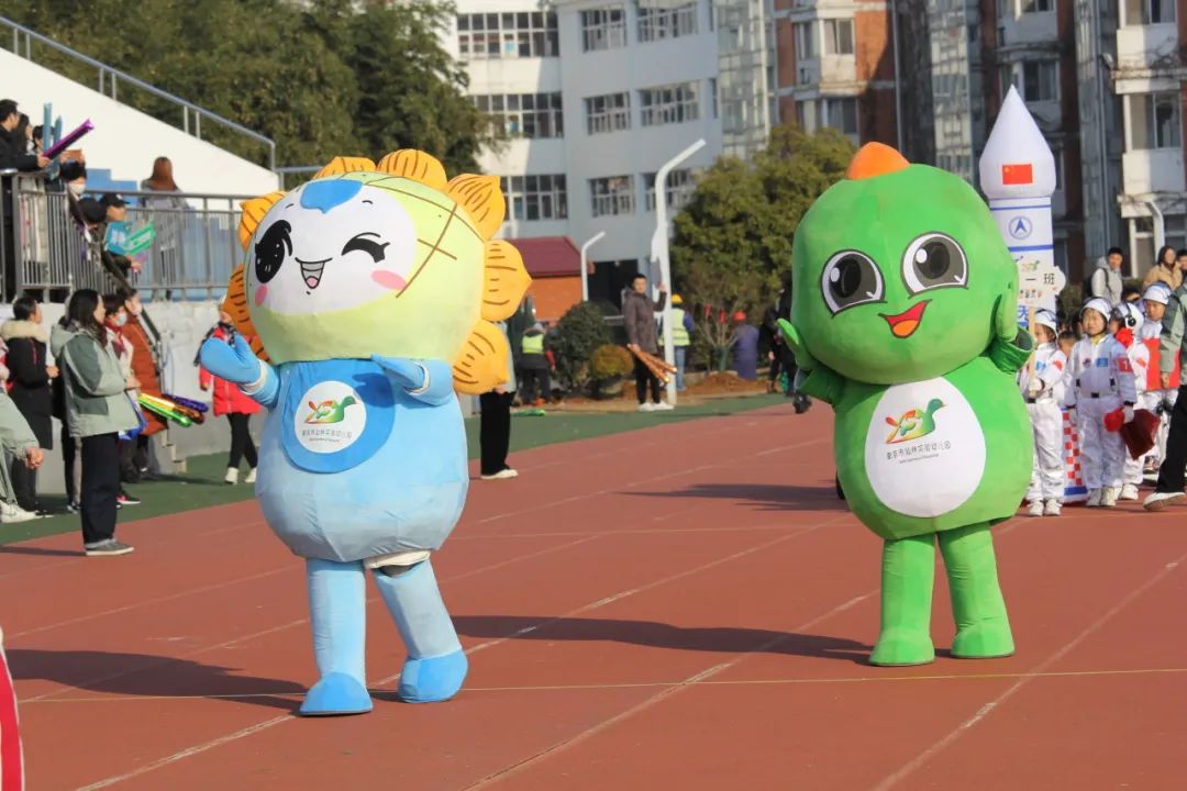 临时_html_64f08565.jpg