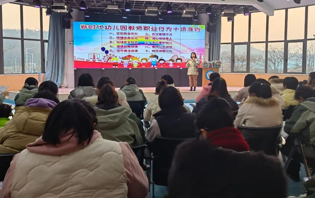 临时_html_m38f1a8f3.jpg