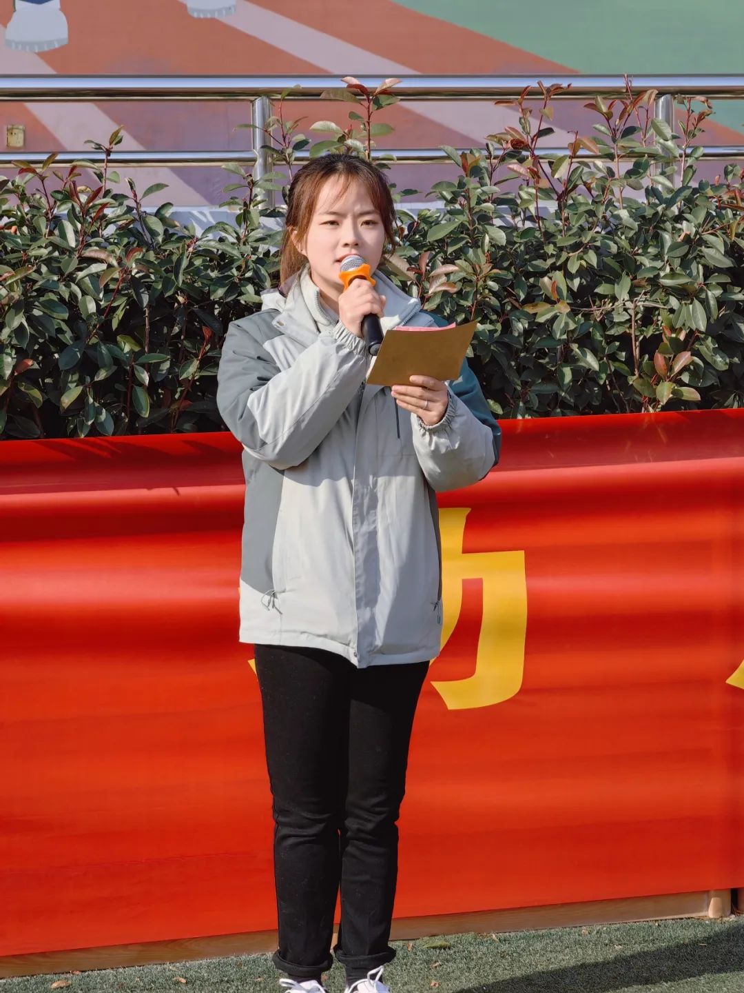 临时_html_m67c1c69d.jpg