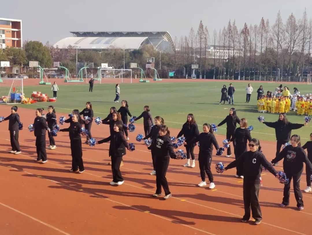临时_html_205d828e.jpg
