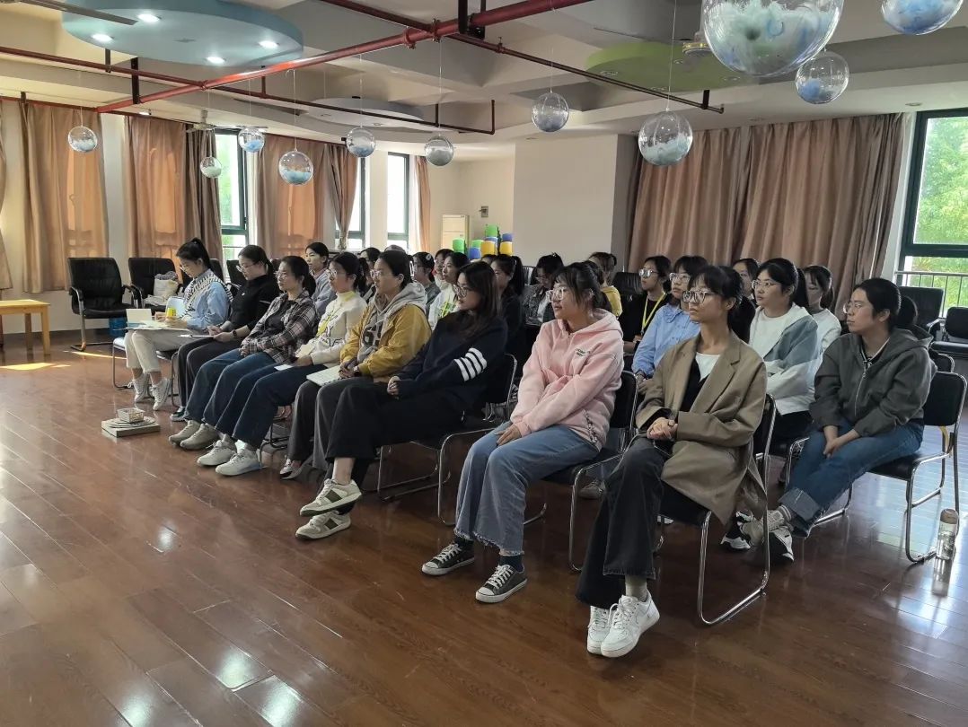 临时_html_49f3cb6f.jpg