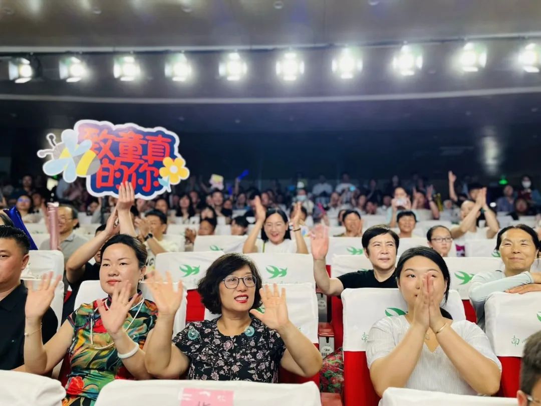 临时_html_7ac8939e.jpg