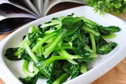 家长会新闻稿(1)_html_m28e0710a.jpg