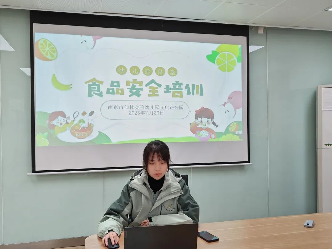 临时_html_m5301f670.jpg