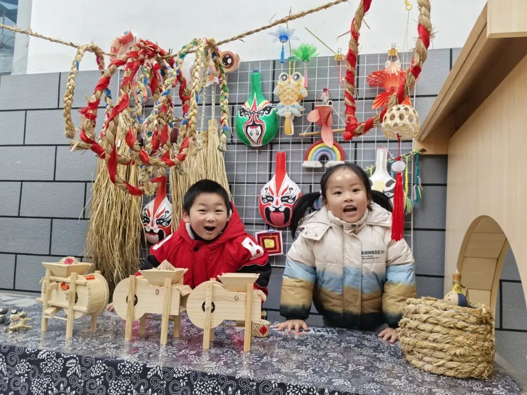 临时_html_5049d2c2.jpg