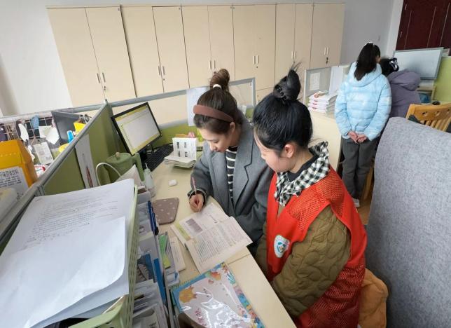 202403集体备课谋实效 全力抒写奋进篇_html_4afadeed.jpg