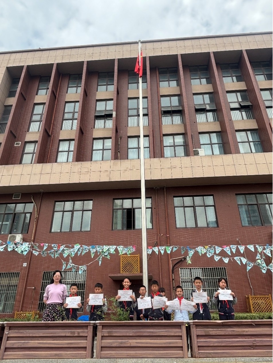 图片2.jpg