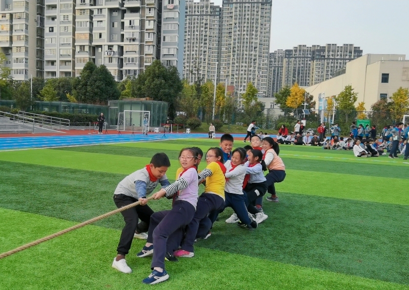 2021秋季体质健康标准达标运动会报道_html_4b76bf1c.jpg