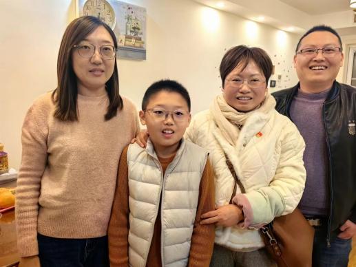 【大爱青秀·德育】童伴导师 聚焦家庭教育指导  导师润心助力成长----记南京市青秀城小学11月全员导师活动_html_m43675afa.jpg