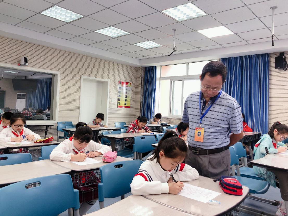 六月督学进校园  常规督导促发展_html_43f7b798.jpg