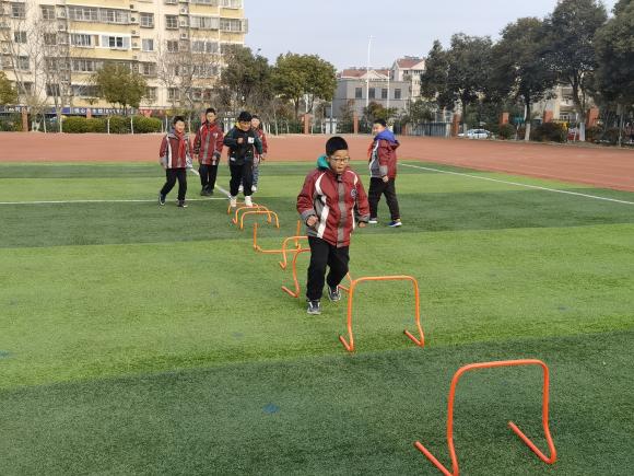 20220223朱旭童学课堂报道_html_m475b056.jpg