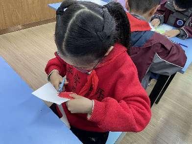20221123曹丽丽童学课堂报道_html_m75bdf181.jpg