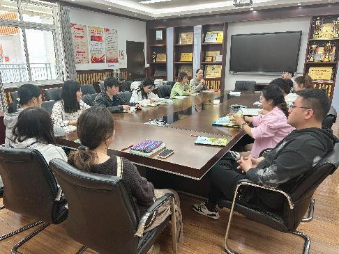 20250326数学组校本教研报道_html_7d76762b.jpg