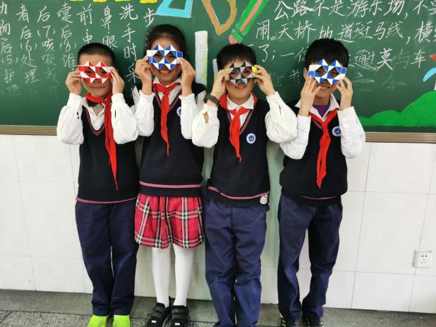 20210519魔幻数学节三年级班级赛报道_html_354dd04e.jpg