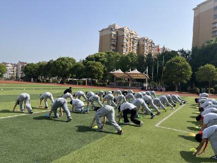 活力起跑，绽放青春——南京市南湾营小学童学课堂系列研究课第513期_html_4c31e021.jpg