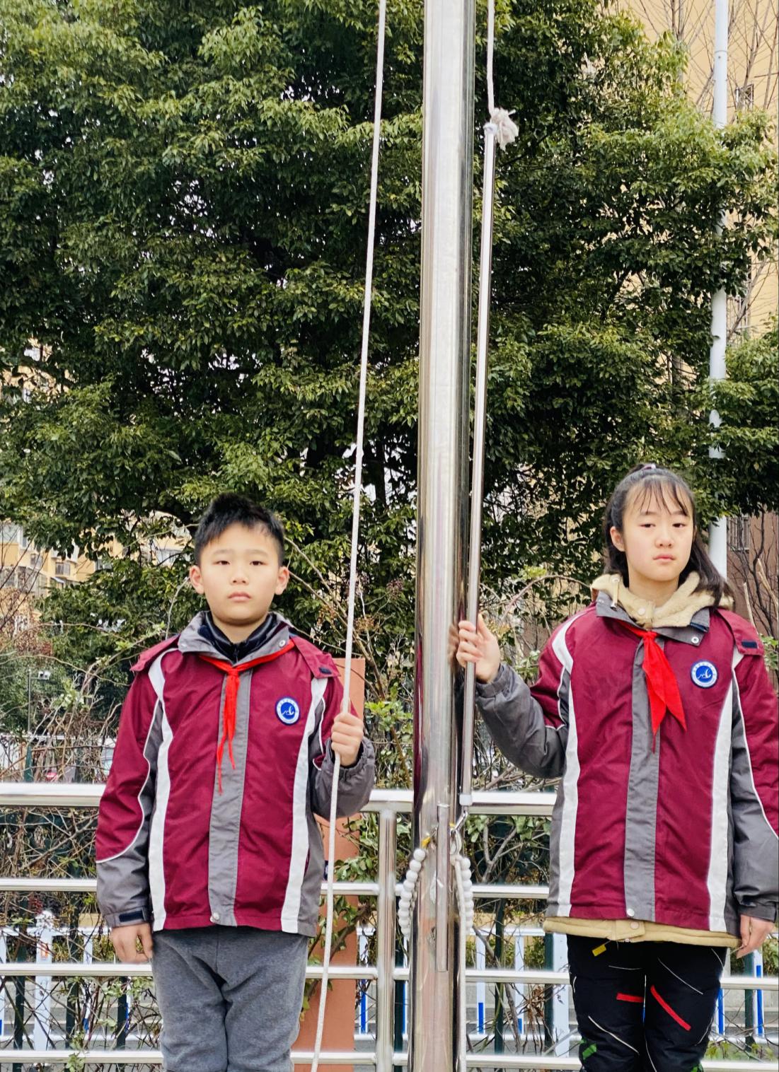 1.4-19周升旗仪式新闻稿(1)_html_f5e0598.jpg