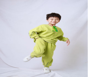 十月份悦读之星新闻稿_html_m3404564f.png