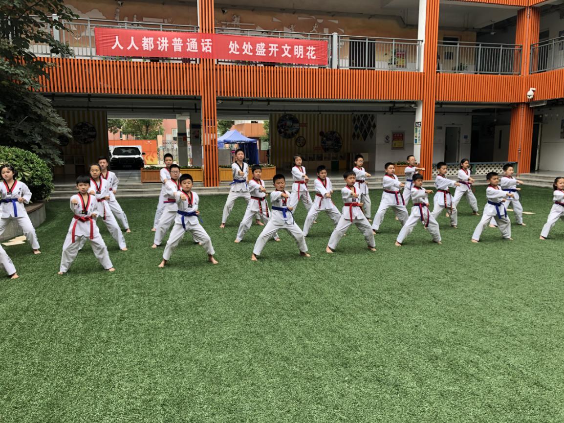 新闻稿_html_mab05c9f.jpg