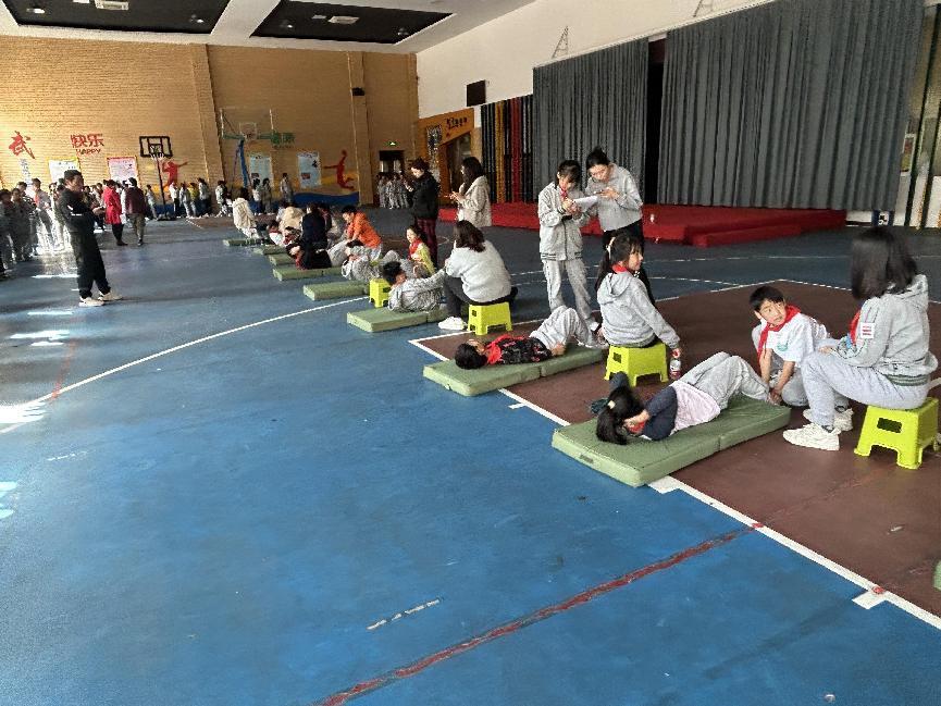 体质测试展风采，保驾护航健康行——2023年南湾营小学体质测试_html_27a549f2.jpg