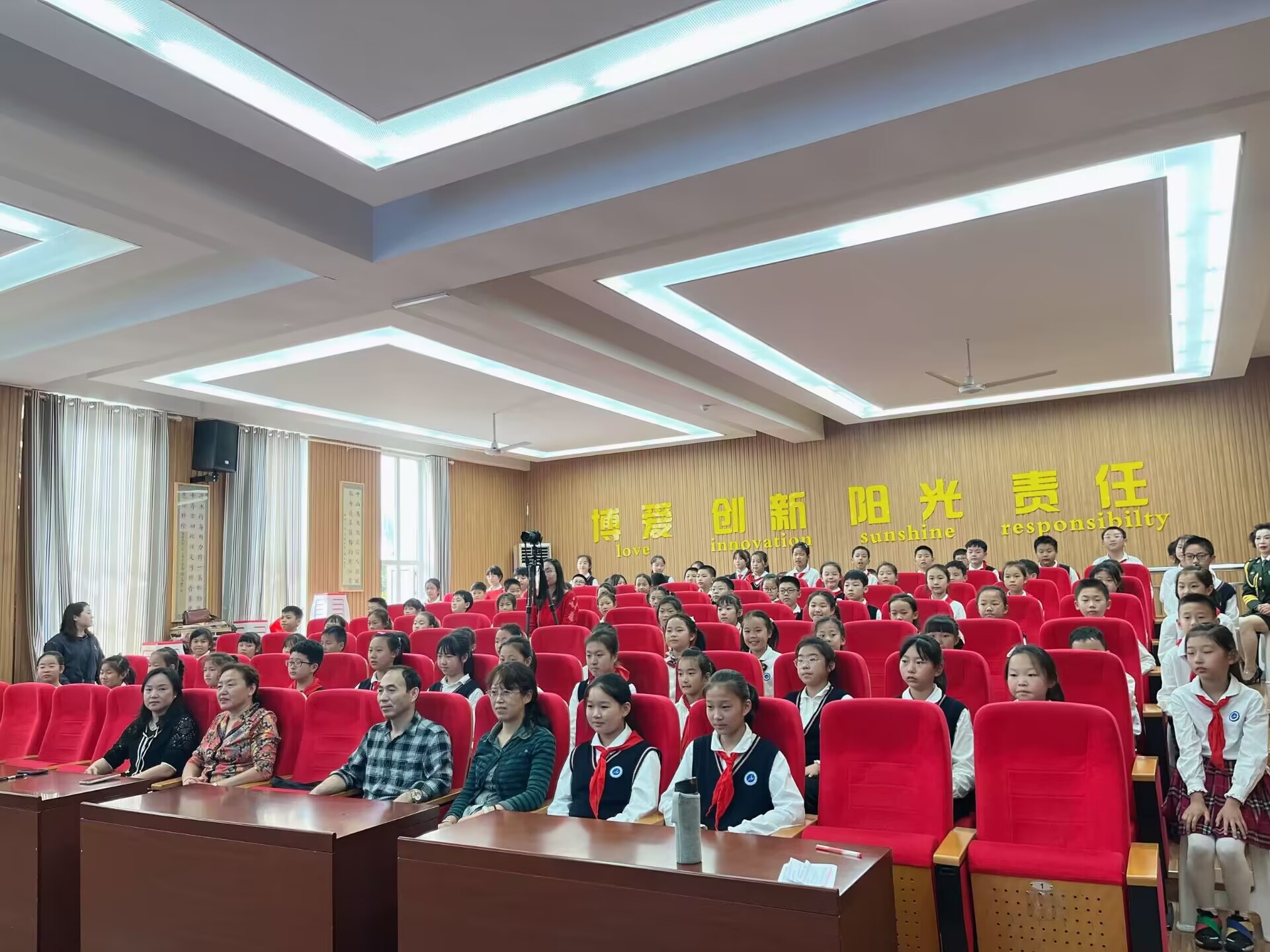 20231103中华民族传统乐器知识校园行_html_m42f3f507.jpg