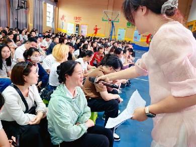 20250625讲座新闻稿_html_77eec775.jpg