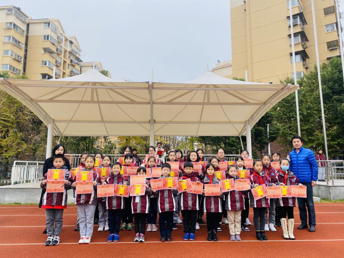 悦读悦成长 书香余韵长_html_94fb444.jpg
