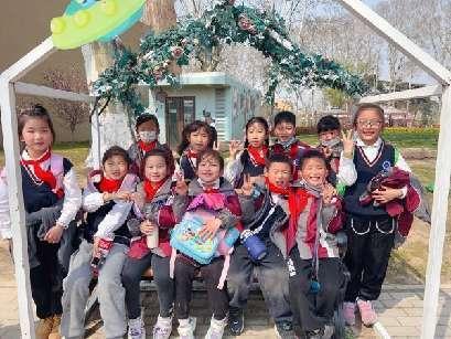 20230315春游活动报道_html_m642902ee.jpg