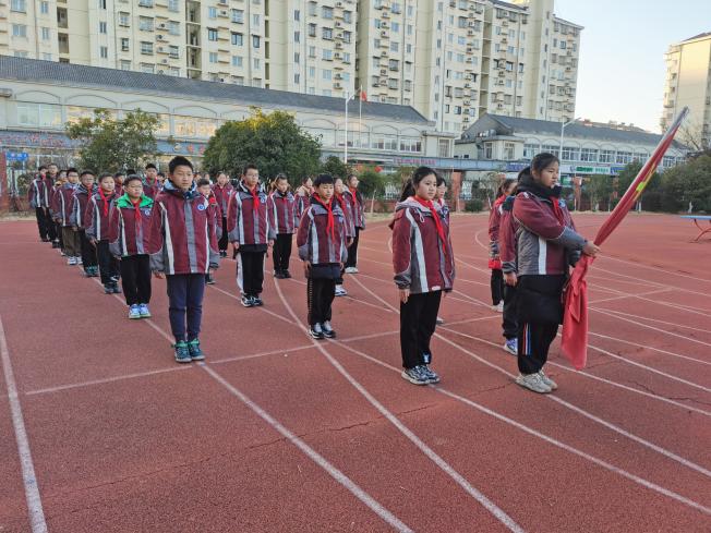 20240115第二十周升旗仪式报道_html_m49acbb36.jpg